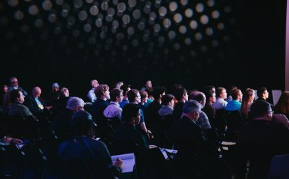 Conférence professionnelle, illustration d'un article sur une convention nationale