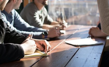 Réunion professionnelle, illustration d'un article sur des revendications syndicales