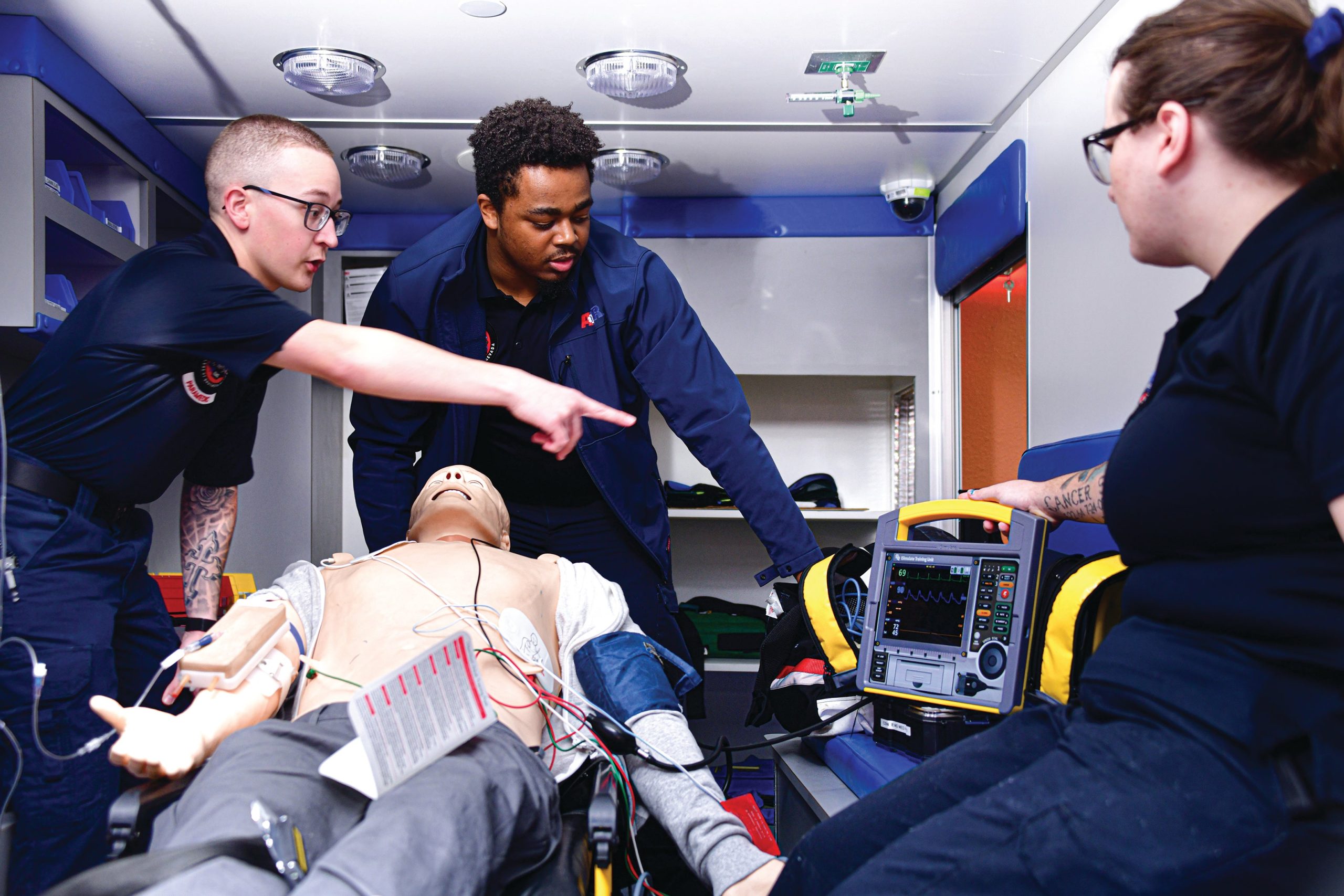 Former les ambulanciers sous pression : pourquoi la simulation ne doit pas devenir un test piège